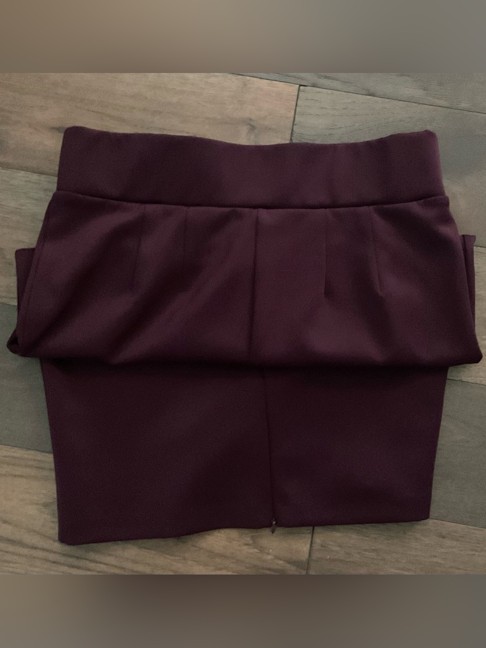 Eloquii Neoprene Pencil Skirt in Potent Purple, Size 14 - Picture 3 of 8